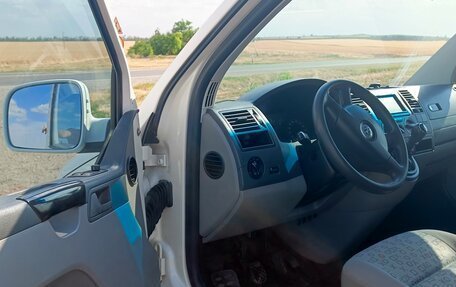 Volkswagen Transporter T5 рестайлинг, 2007 год, 1 299 000 рублей, 11 фотография