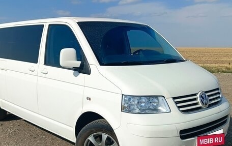 Volkswagen Transporter T5 рестайлинг, 2007 год, 1 299 000 рублей, 15 фотография