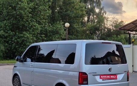 Volkswagen Multivan T6 рестайлинг, 2020 год, 6 300 000 рублей, 4 фотография