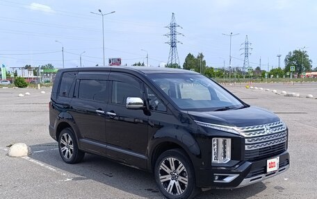 Mitsubishi Delica D:5 I, 2019 год, 3 890 000 рублей, 3 фотография