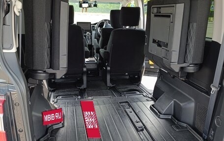 Mitsubishi Delica D:5 I, 2019 год, 3 890 000 рублей, 9 фотография