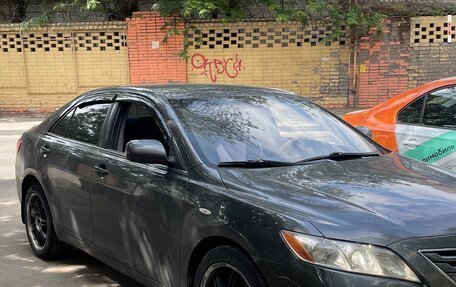 Toyota Camry, 2006 год, 980 000 рублей, 1 фотография