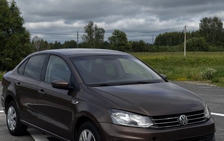 Volkswagen Polo VI (EU Market), 2019 год, 810 000 рублей, 2 фотография