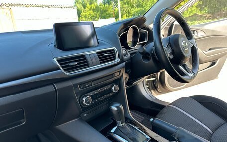 Mazda Axela, 2016 год, 1 650 000 рублей, 10 фотография