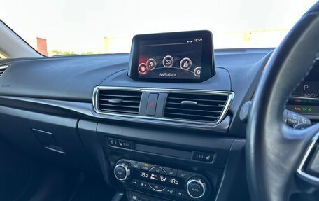 Mazda Axela, 2016 год, 1 650 000 рублей, 13 фотография