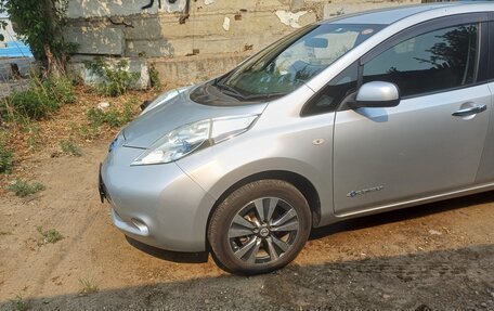 Nissan Leaf I, 2013 год, 865 000 рублей, 13 фотография