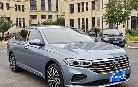 Volkswagen Lavida, 2022 год, 1 238 013 рублей, 2 фотография