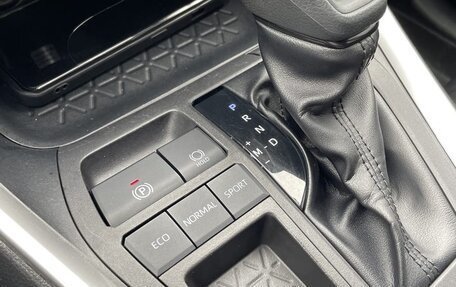 Toyota RAV4, 2022 год, 2 130 000 рублей, 18 фотография