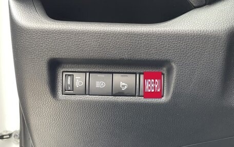 Toyota RAV4, 2022 год, 2 130 000 рублей, 20 фотография