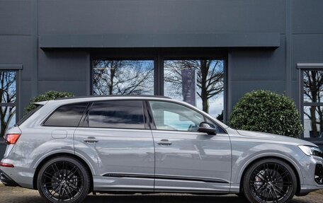 Audi SQ7, 2025 год, 23 400 000 рублей, 10 фотография