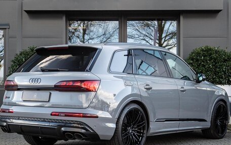 Audi SQ7, 2025 год, 23 400 000 рублей, 8 фотография