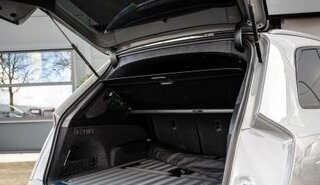 Audi SQ7, 2025 год, 23 400 000 рублей, 34 фотография
