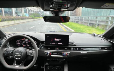Audi RS 4, 2021 год, 6 540 000 рублей, 14 фотография