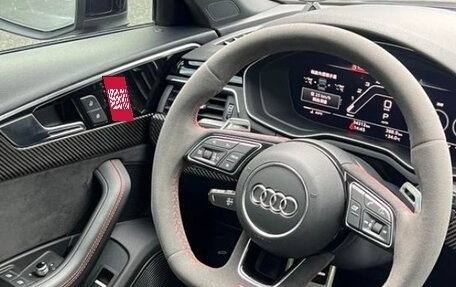 Audi RS 4, 2021 год, 6 540 000 рублей, 15 фотография