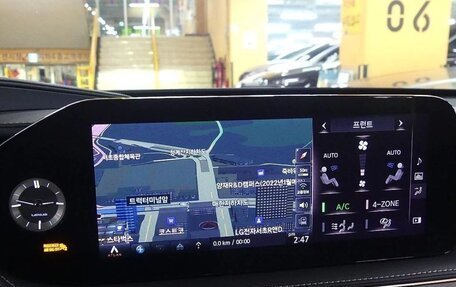 Lexus LS IV, 2022 год, 10 450 000 рублей, 8 фотография