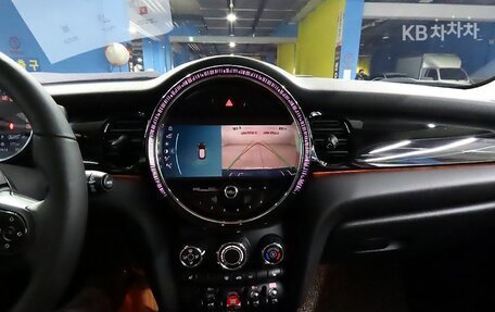 MINI Hatch, 2022 год, 1 841 010 рублей, 8 фотография