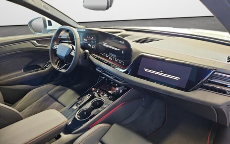 Audi A6, 2025 год, 15 300 000 рублей, 12 фотография