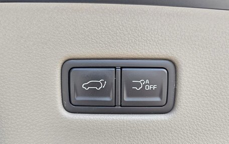 KIA Carnival, 2020 год, 3 240 000 рублей, 29 фотография