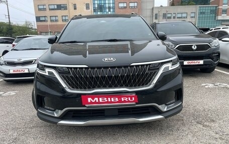 KIA Carnival, 2020 год, 3 240 000 рублей, 38 фотография