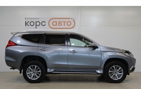 Mitsubishi Pajero Sport III рестайлинг, 2017 год, 2 849 000 рублей, 4 фотография