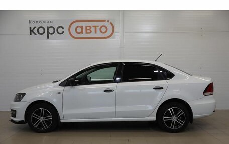 Volkswagen Polo VI (EU Market), 2015 год, 800 000 рублей, 2 фотография
