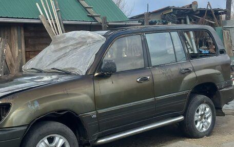 Lexus LX II, 1998 год, 600 000 рублей, 3 фотография