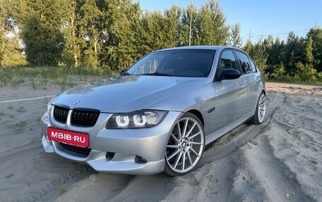 BMW 3 серия, 2007 год, 1 120 000 рублей, 1 фотография