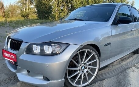 BMW 3 серия, 2007 год, 1 120 000 рублей, 7 фотография