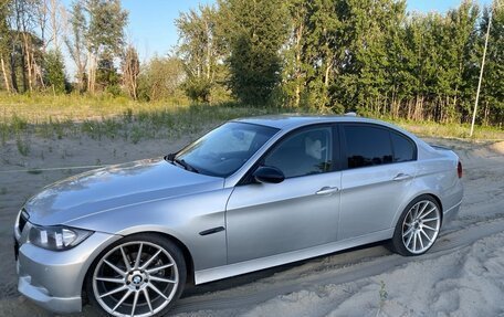 BMW 3 серия, 2007 год, 1 120 000 рублей, 13 фотография