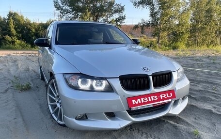BMW 3 серия, 2007 год, 1 120 000 рублей, 14 фотография