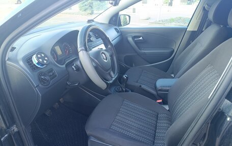 Volkswagen Polo VI (EU Market), 2015 год, 950 000 рублей, 7 фотография