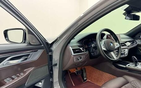 BMW 7 серия, 2021 год, 5 600 006 рублей, 15 фотография