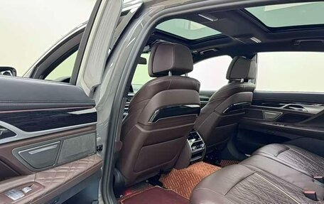 BMW 7 серия, 2021 год, 5 600 006 рублей, 18 фотография