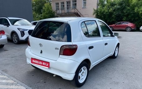 Toyota Vitz, 2001 год, 320 000 рублей, 3 фотография