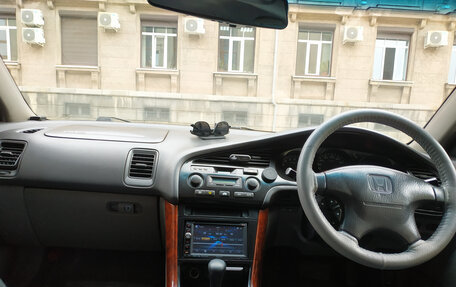 Honda Inspire III, 2000 год, 560 000 рублей, 11 фотография