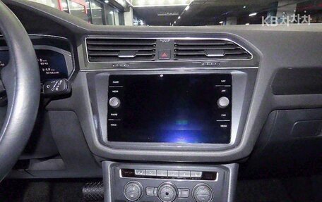 Volkswagen Tiguan II, 2021 год, 2 455 010 рублей, 11 фотография