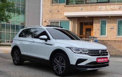 Volkswagen Tiguan II, 2022 год, 2 605 010 рублей, 1 фотография