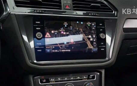 Volkswagen Tiguan II, 2021 год, 2 340 010 рублей, 13 фотография