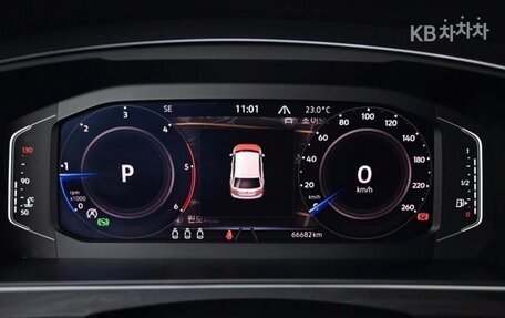 Volkswagen Tiguan II, 2021 год, 3 160 010 рублей, 8 фотография