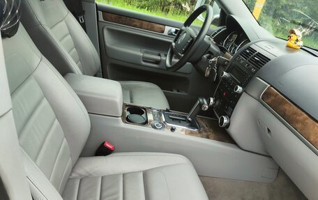 Volkswagen Touareg III, 2008 год, 139 999 рублей, 19 фотография