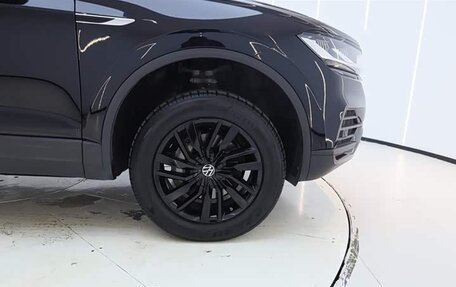 Volkswagen Touareg III, 2022 год, 4 645 010 рублей, 6 фотография