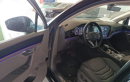 Volkswagen Touareg III, 2022 год, 4 582 010 рублей, 15 фотография