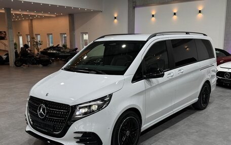 Mercedes-Benz V-Класс, 2025 год, 14 990 000 рублей, 1 фотография