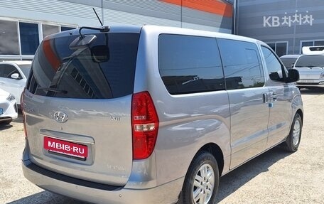 Hyundai Grand Starex Grand Starex I рестайлинг 2, 2021 год, 1 970 010 рублей, 6 фотография