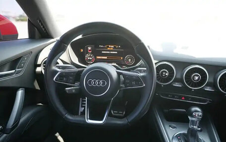 Audi TT, 2016 год, 2 190 000 рублей, 13 фотография