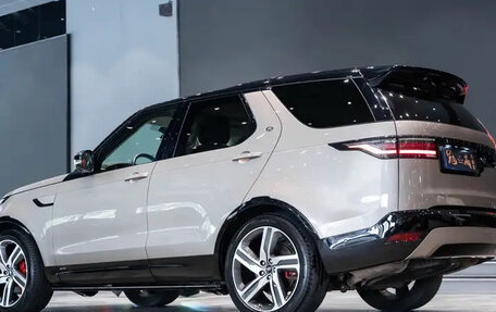 Land Rover Discovery IV, 2022 год, 6 098 055 рублей, 3 фотография