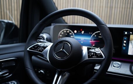 Mercedes-Benz V-Класс, 2025 год, 16 200 000 рублей, 15 фотография