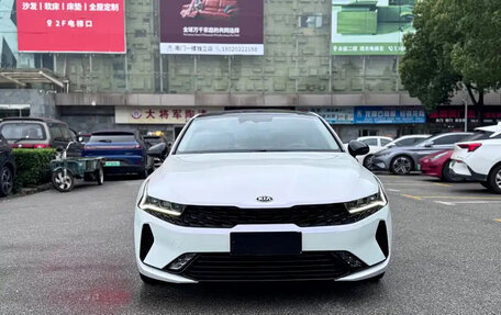 KIA K5, 2021 год, 1 864 000 рублей, 2 фотография