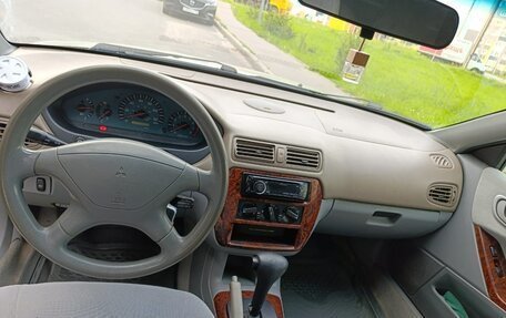 Mitsubishi Galant VIII, 2003 год, 300 000 рублей, 6 фотография