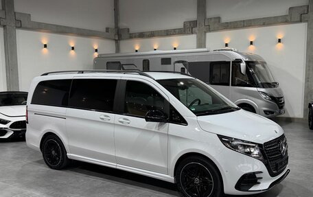 Mercedes-Benz V-Класс, 2025 год, 14 990 000 рублей, 6 фотография
